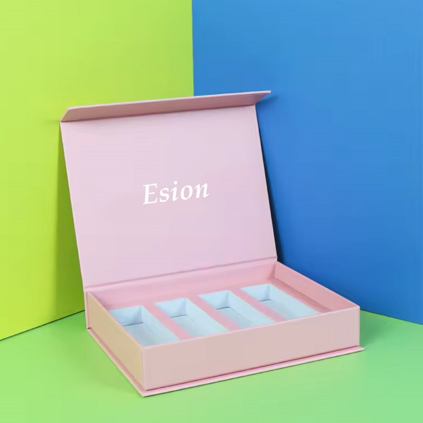 Pink Magnetic Closure Gift Boxes Cardboard Box With Foam Insert For Perfumes