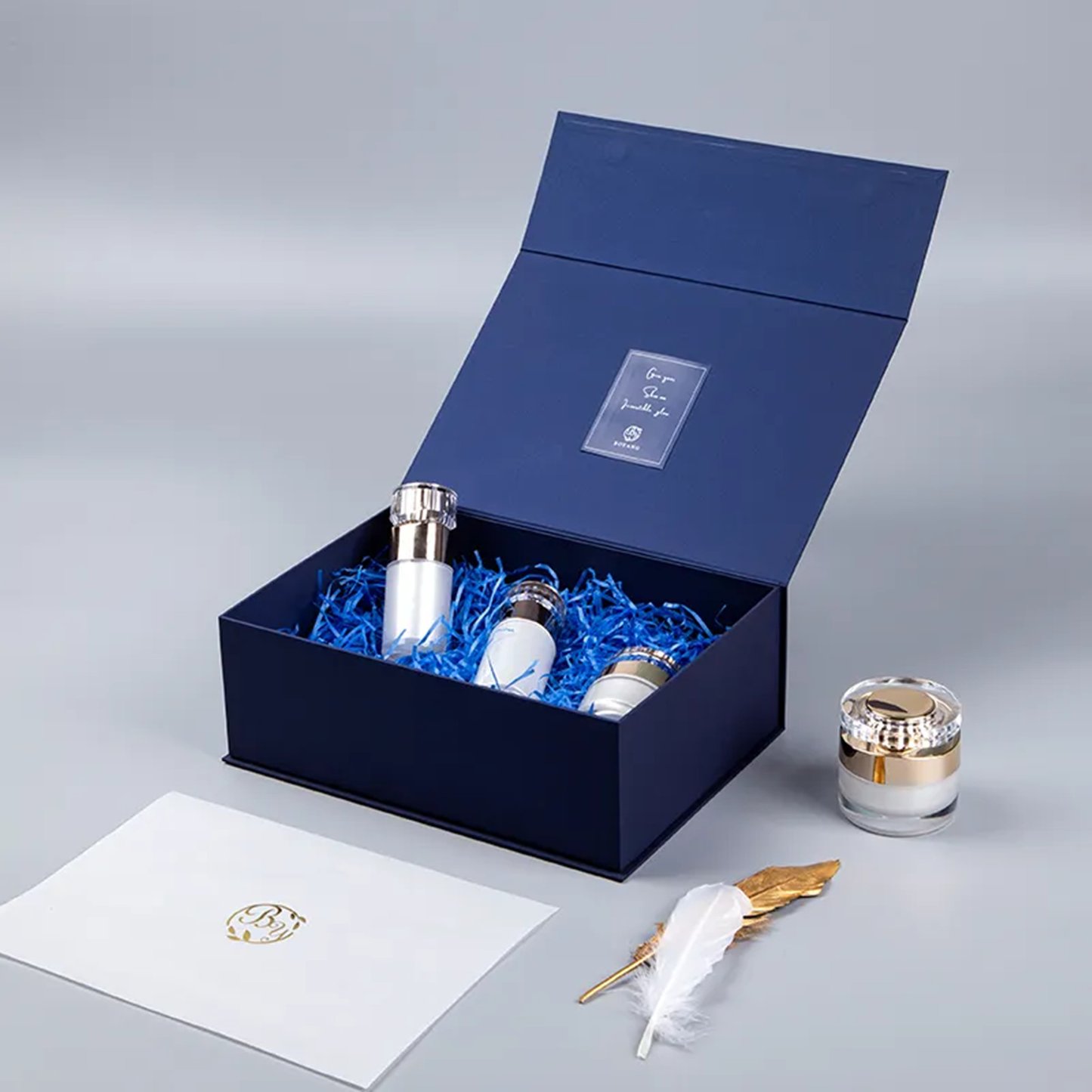 Customized Folding Magnetic Skin Care Boxes Printing Logo