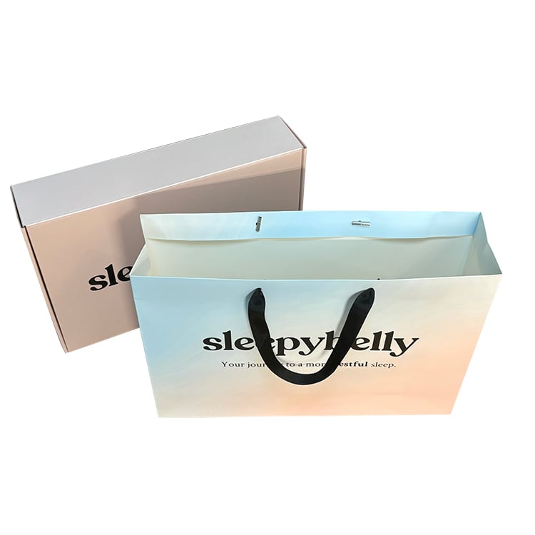 Customized Printed LOGO Eco Friendly Paper Bags Wholesale Printing Kraft Paper Bag High Quality Paper Bags With Your Own Logo