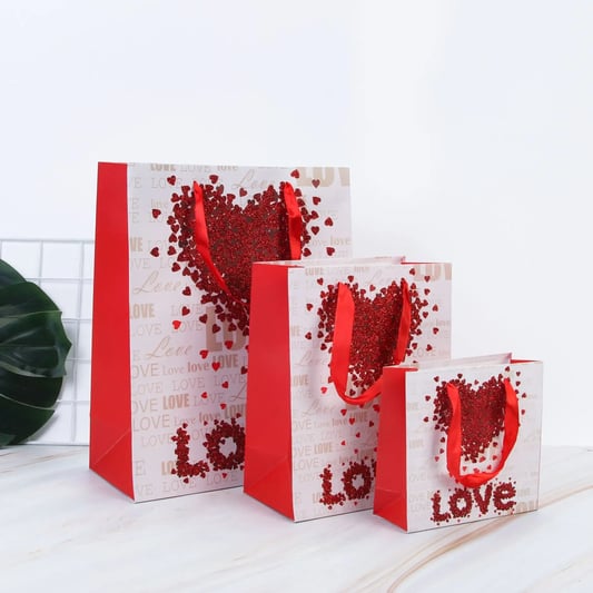 Custom Valentine's Day Gift Paper Handbag  Printed Logo Heart Love