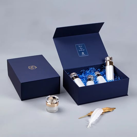 Customized Folding Magnetic Skin Care Boxes Printing Logo