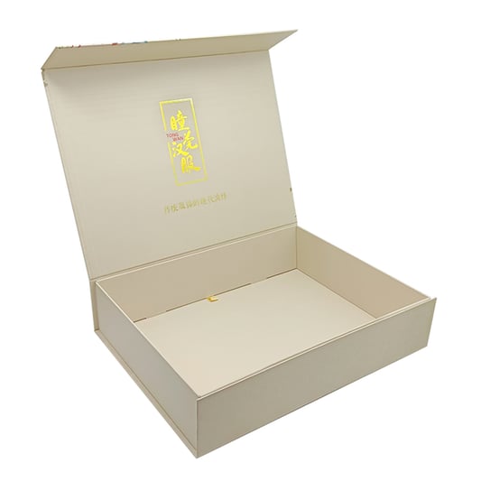 Custom logo foil stamp for boxes  rigid delicate gift box  wholesale for samll business
