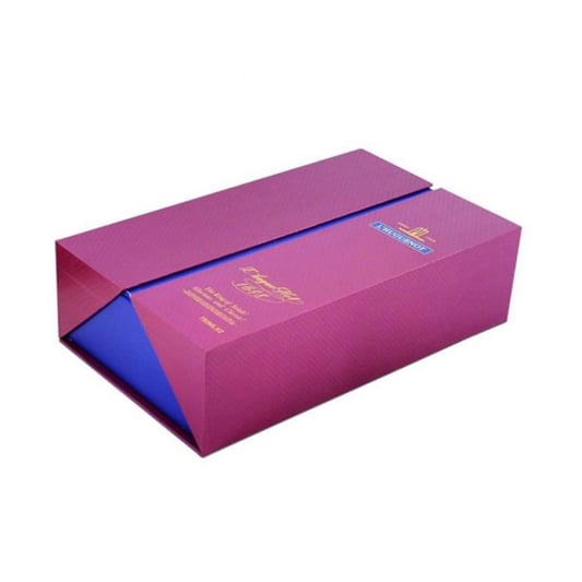 Personalised Red Wine Gift Set With Classic Double Door Desingn