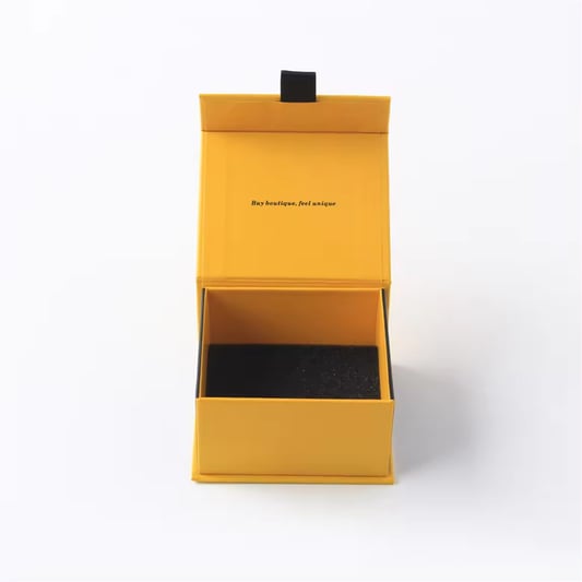 Custom High Quality  Magnetic Closures Jewelry Boxes Packaging
